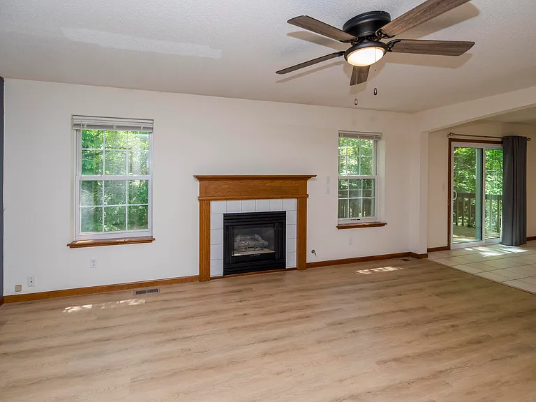 3600 Berkshire Ct — Photo 5
