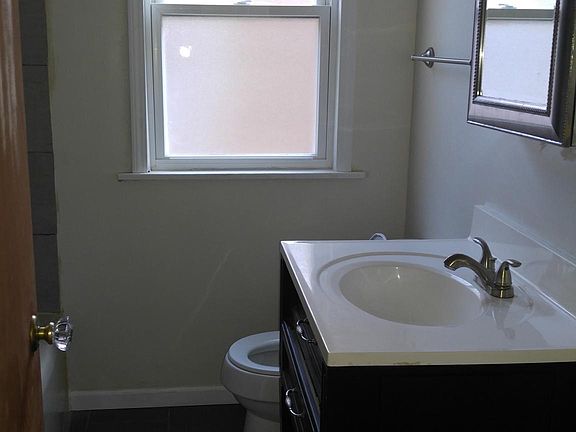 5th image of 8808 S Dante Ave Unit 2