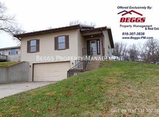 300 S Terrace Ave, Liberty, MO 64068