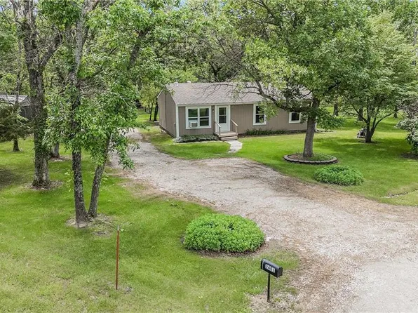 2401 NW County Road 11662, Adrian, MO 64720