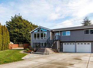 1502 SW Periwinkle Ln, Oak Harbor, WA 98277