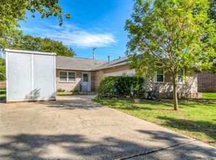 900 Sandy Ln, Choctaw, OK 73020