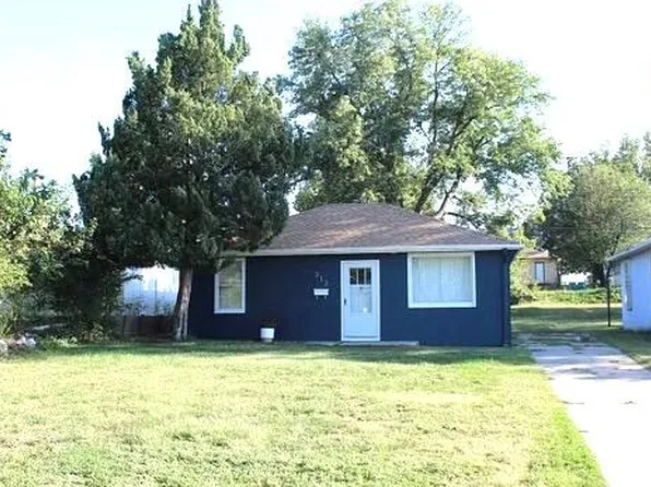 312 W 17th St, Concordia, KS 66901