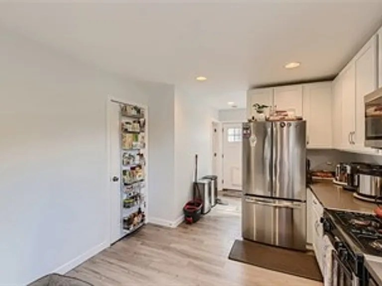 4333 S M St — Photo 8