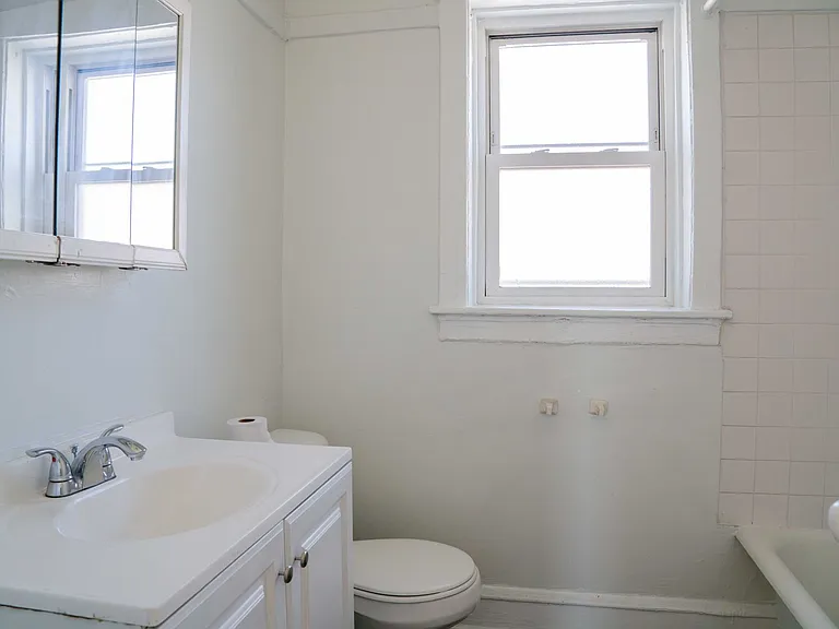 3842 W Lawrence Ave #306 — Photo 11