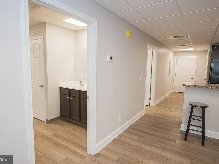 123 Bateman St #2-214B — Photo 26