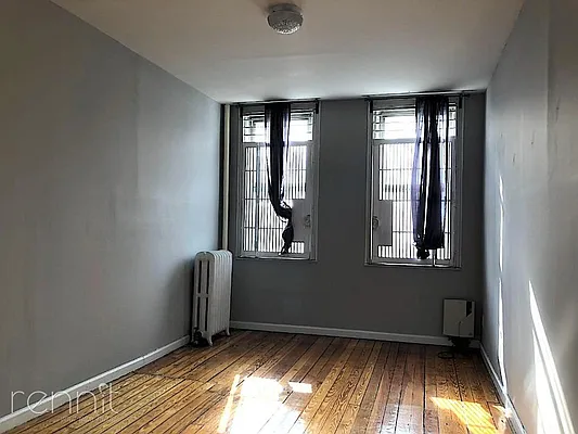 Rented by Rennit Inc. | media 30