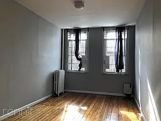 Rented by Rennit Inc.