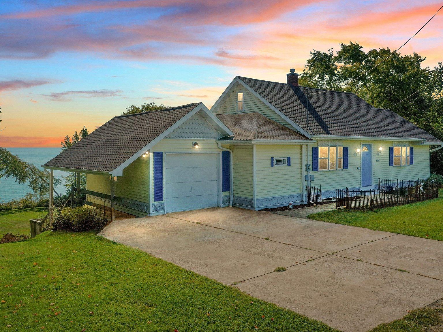 N7270 Hwy 42, Algoma, WI 54201 Zillow