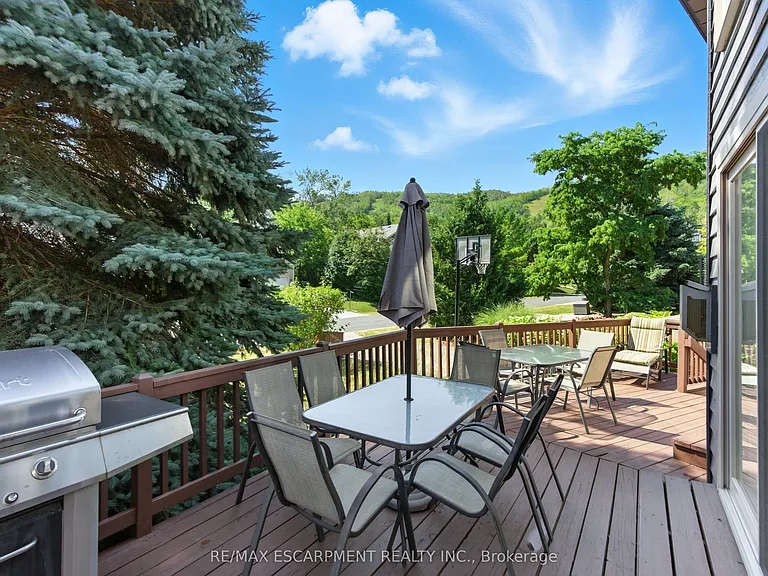 115 Pioneer Ln — Photo 2