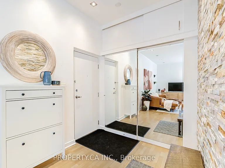 139 Merton St #129 — Photo 24