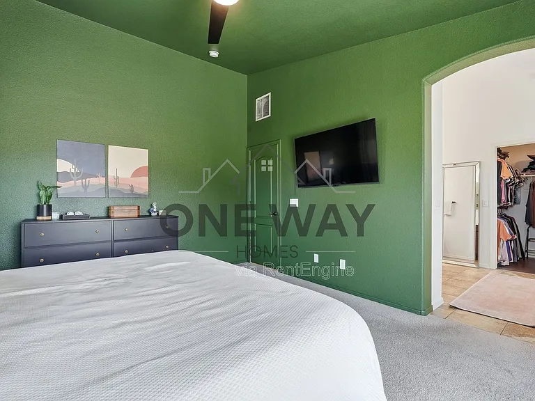 8953 E Hillview St — Photo 29