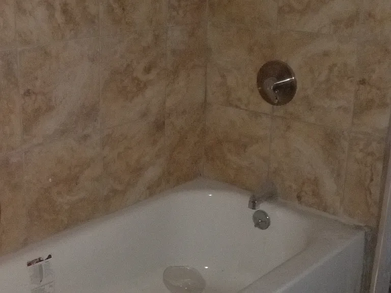 1138 Rising Sun Ave #2 — Photo 3