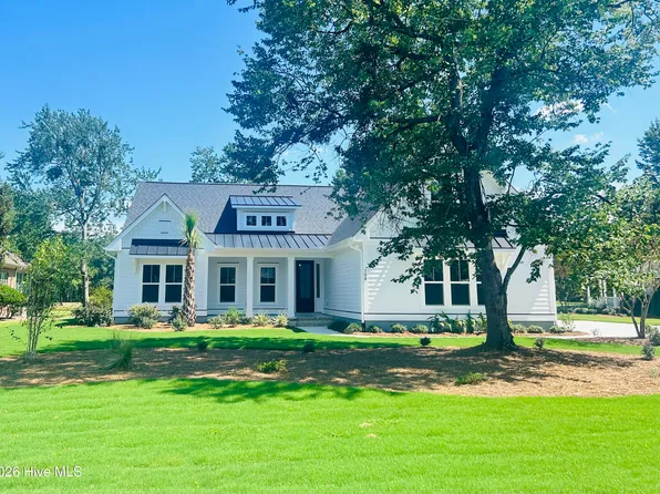 108 Sugar Maple Court, Wallace, NC 28466