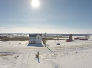 7393 Liberty School Rd, Omro, WI 54963