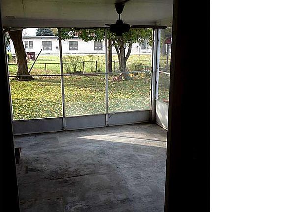 3rd image of 2831 E Sullivan Dr