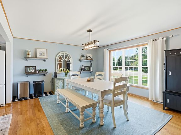 5th image of 10667 Millard Dr