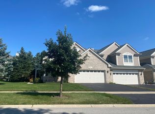 511 Tamarack Dr, Bartlett, IL 60103