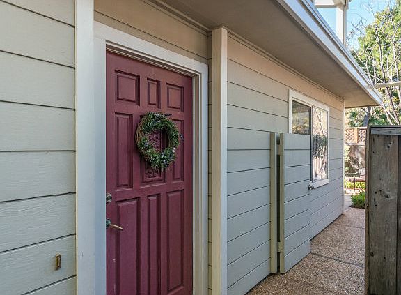 3rd image of 631 Channing Ave #3