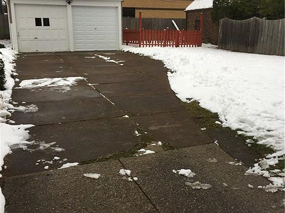 3rd image of 43 E Depew Ave