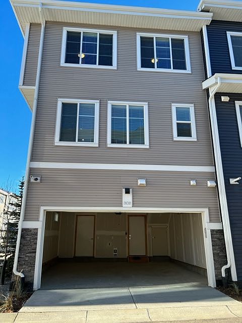 1st image of 669 Savanna Blvd NE #302