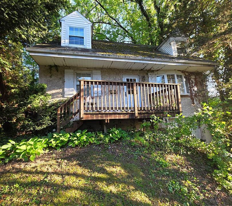 1st image of 1336 Bullens Ln