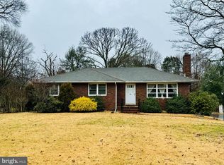 596 W Oak Rd, Vineland, NJ 08360