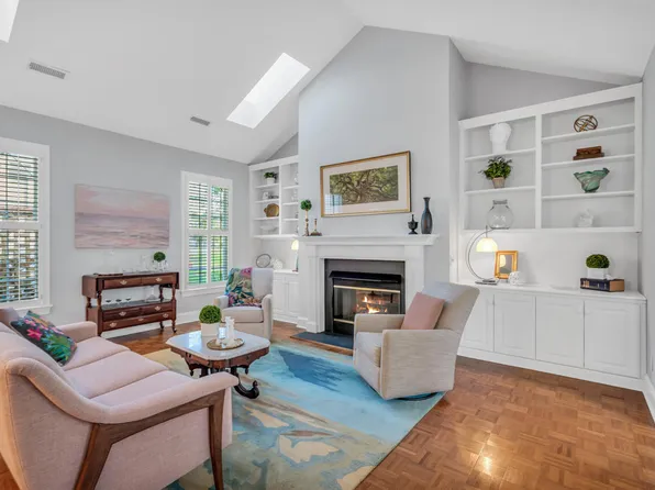 10 E Madison, Pittsboro, NC 27312