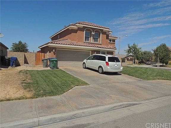 3rd image of 3113 Via De Flores St