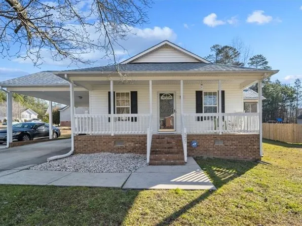 127 Pineywood St, Thomasville, NC 27360