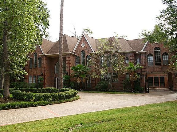 2nd image of 14002 Champions Hamlet Ct