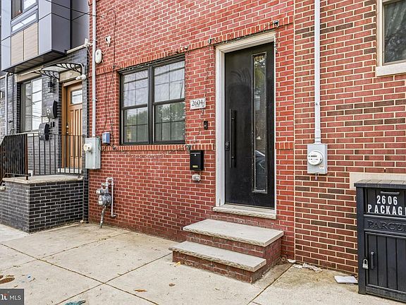4th image of 2604 Reed St