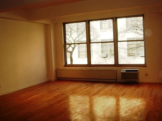 Rented by Brooklyn Heights Real Estate Inc | media 37