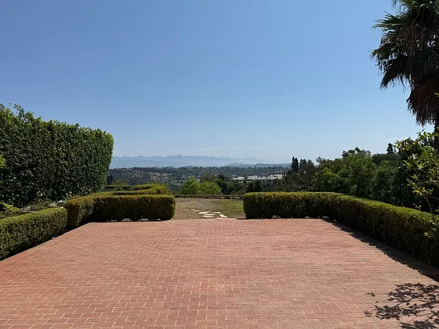 2222 Canyonback Rd — Photo 14