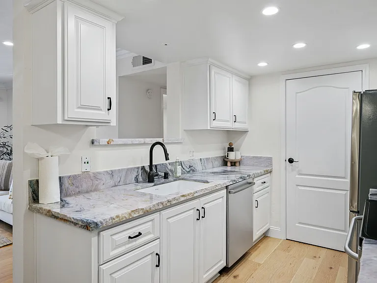 12023 Alta Carmel Ct #244 — Photo 8