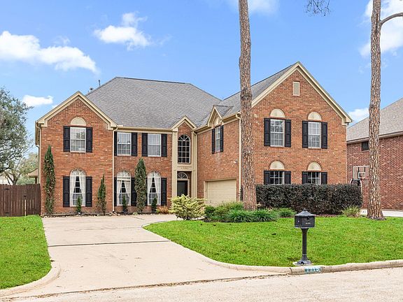 2nd image of 7915 Capri Cir