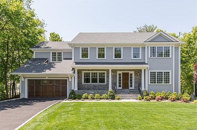 1st image of 12 Carthage Ln