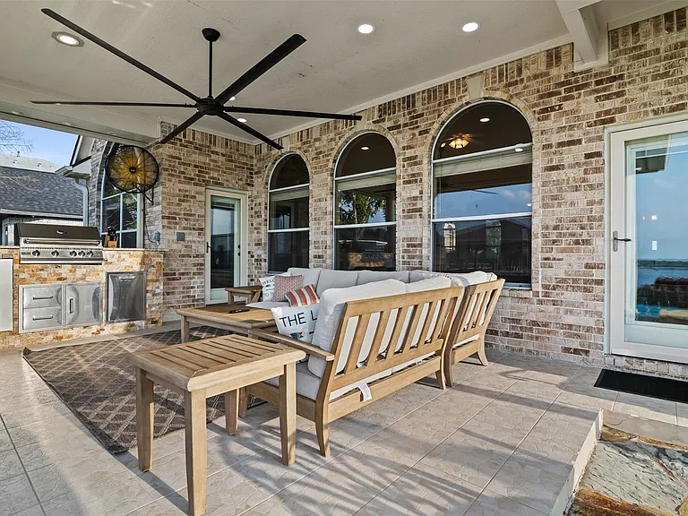 14030 Shoreline Dr — Photo 26