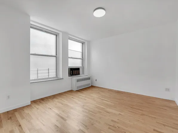 75 Livingston Street 9B image 3 of 13