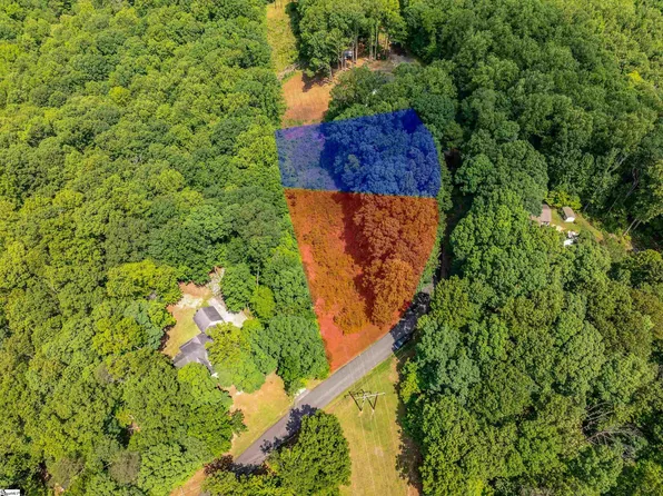 67 Wildflower Ln, Travelers Rest, SC 29690