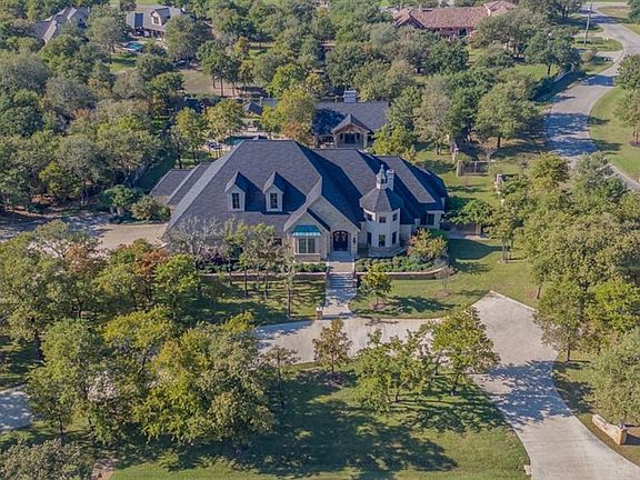 2nd image of 497 Timbercreek Cir