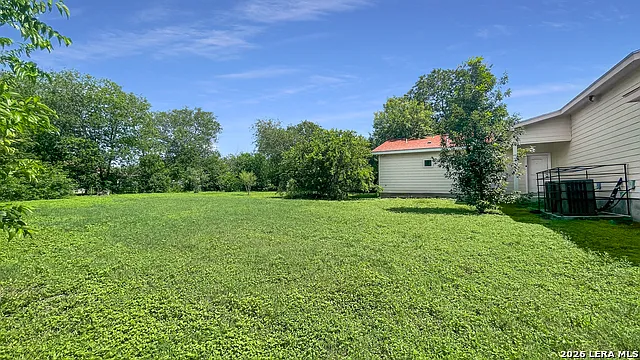 233 Esmeralda Dr — Photo 36