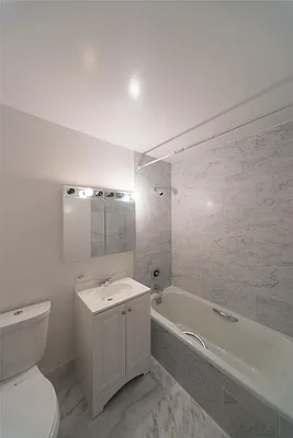Rented by Platinum Properties | media 6