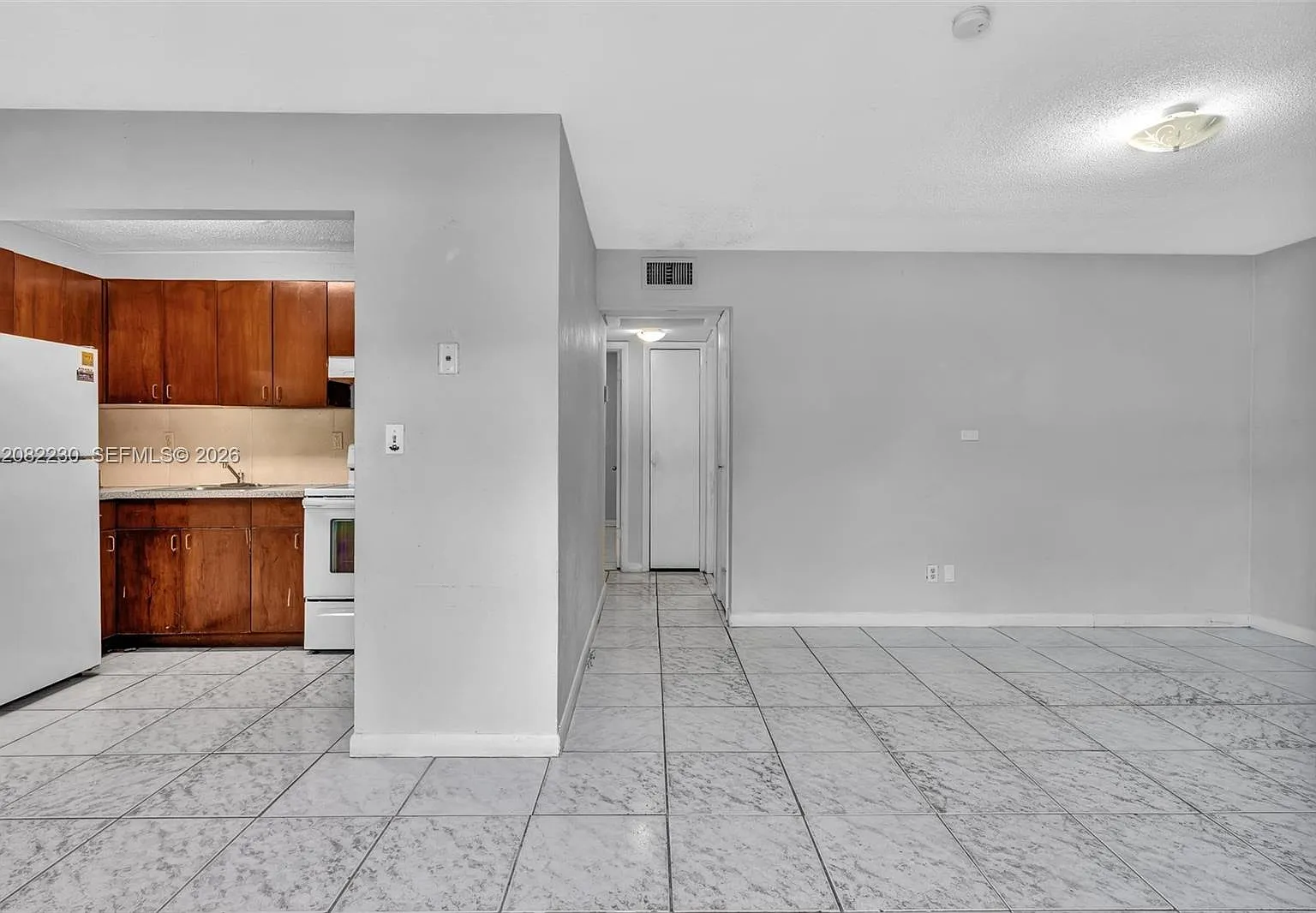 Palms At Dania Beach Condo — Photo 3