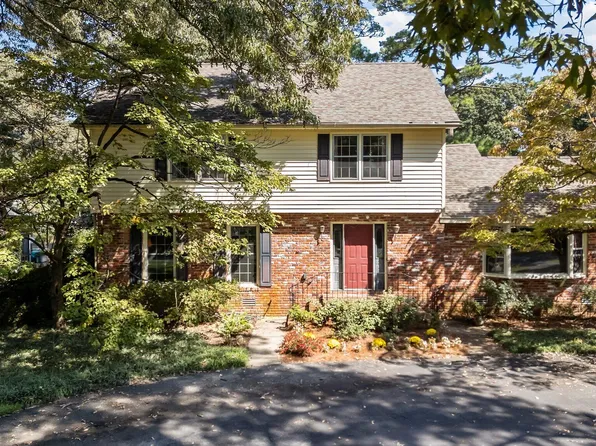 206 Randomwood Lane, New Bern, NC 28562