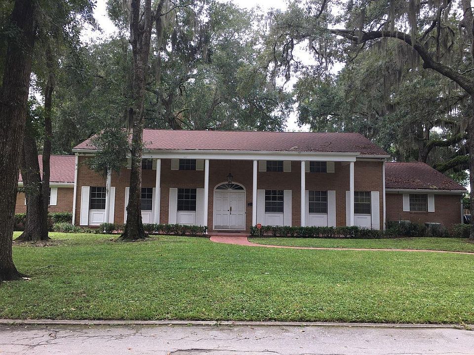 1st image of 2844 Sylvan Ln