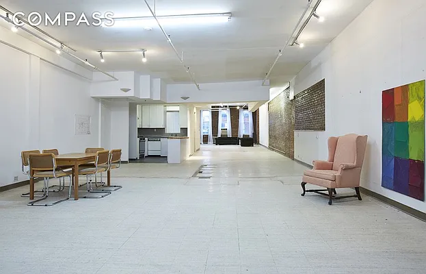 Sold by Compass | media 20