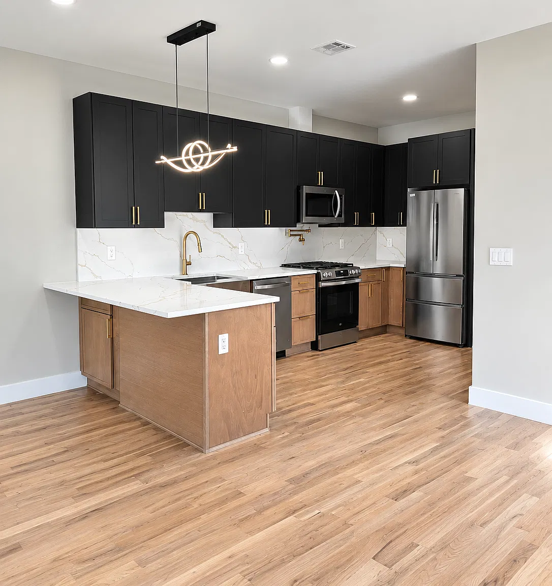 3 bed, $3,700 — Photo 2