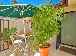 157 Willow Lake Dr, Palm Desert, CA 92260