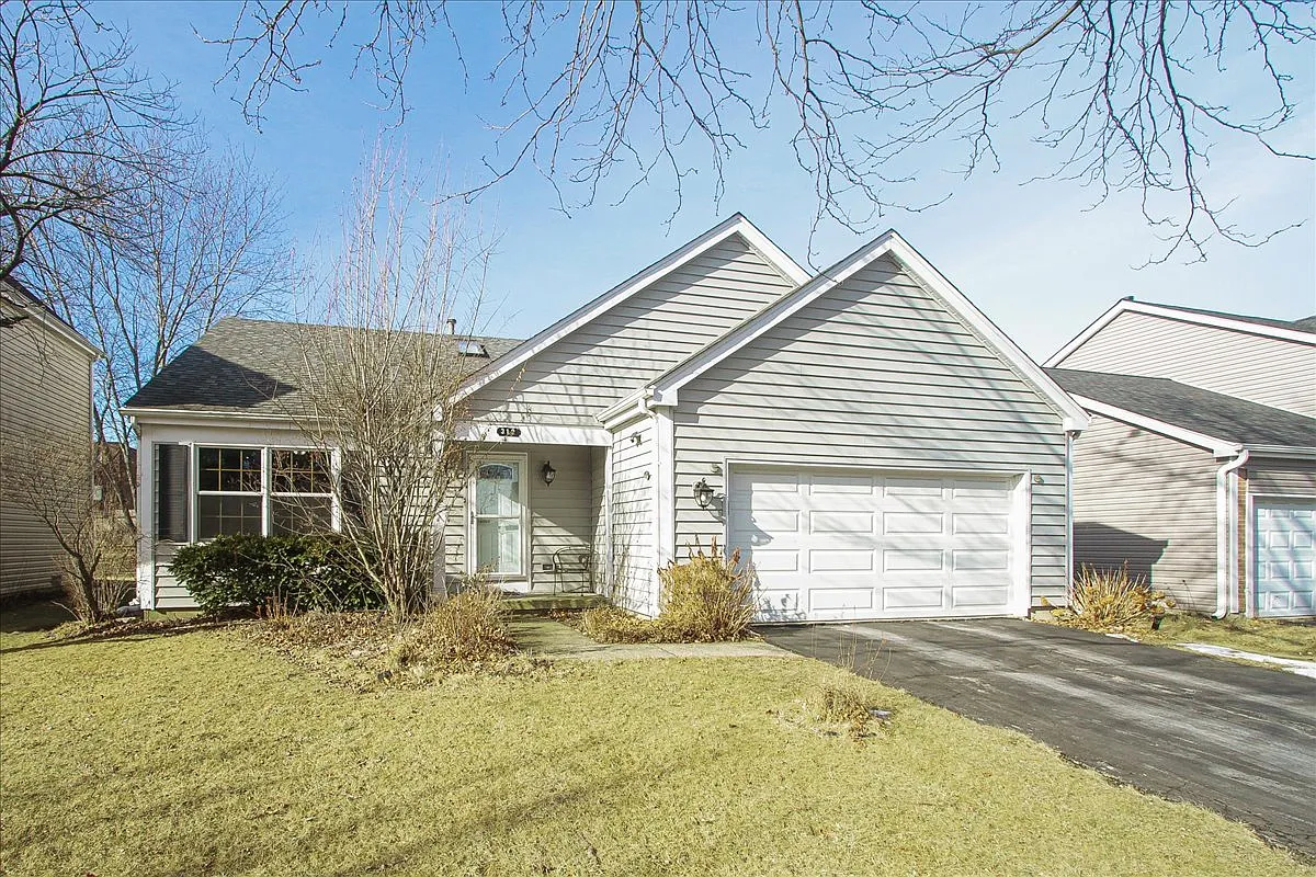 312 Richard Ct photo 1
